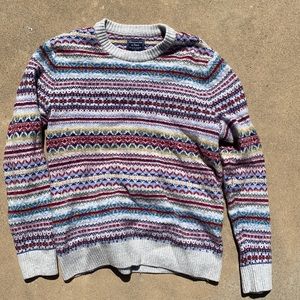 ABERCROMBIE AND FITCH SWEATER